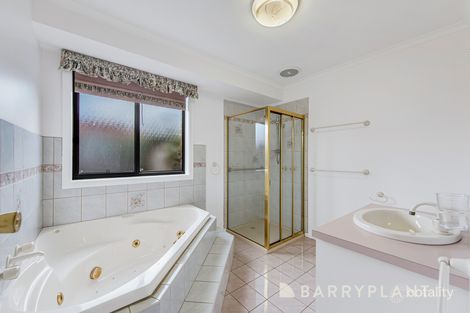 Property photo of 312 Centenary Avenue Harkness VIC 3337