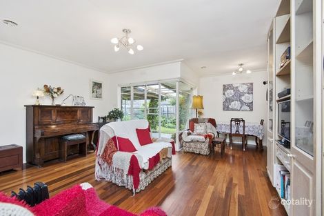 Property photo of 8 Moore Court Seaholme VIC 3018