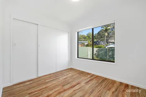 Property photo of 16 Myrtle Road Empire Bay NSW 2257
