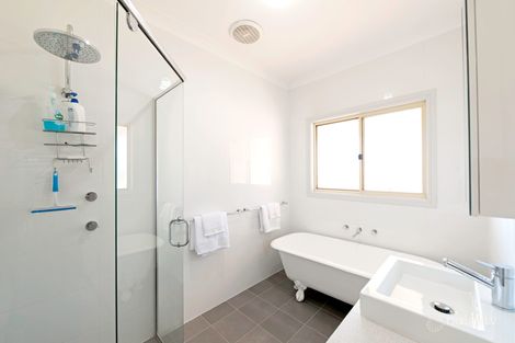 Property photo of 15 Broughton Circuit Murrumbateman NSW 2582