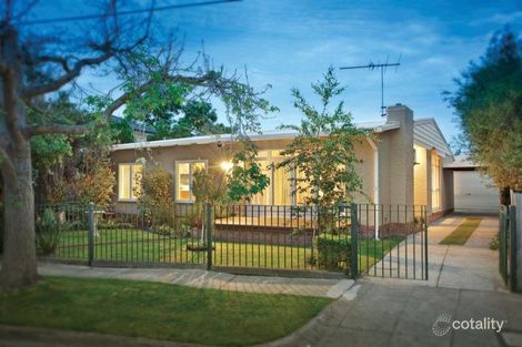 Property photo of 4 Lang Court Malvern East VIC 3145