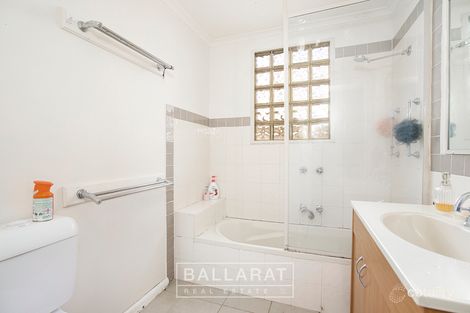 Property photo of 307 Barkly Street Golden Point VIC 3350