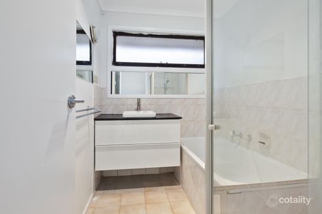 Property photo of 18 Sanderling Street Werribee VIC 3030