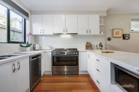 Property photo of 2/69 Faraday Road Croydon South VIC 3136