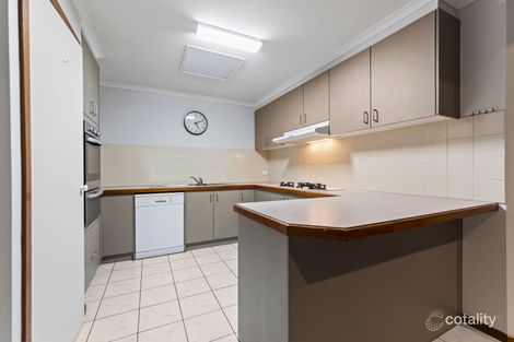 Property photo of 19 Adelaide Close Berwick VIC 3806