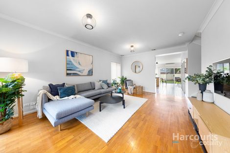 Property photo of 7 Elmsted Court Cairnlea VIC 3023