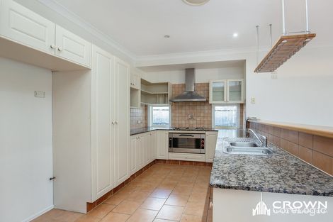 Property photo of 21 Desert Falls Crescent Parkwood QLD 4214