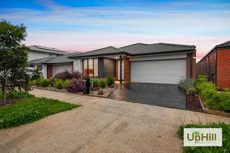 20 Stonemason Rd, Clyde North, VIC 3978