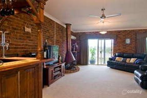 Property photo of 18 Feran Crescent Coffs Harbour NSW 2450