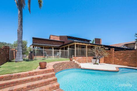 Property photo of 22 Mosspaul Close Duncraig WA 6023