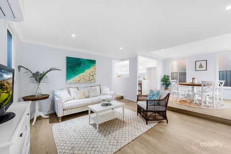 Property photo of 19 Boswell Terrace Wynnum QLD 4178
