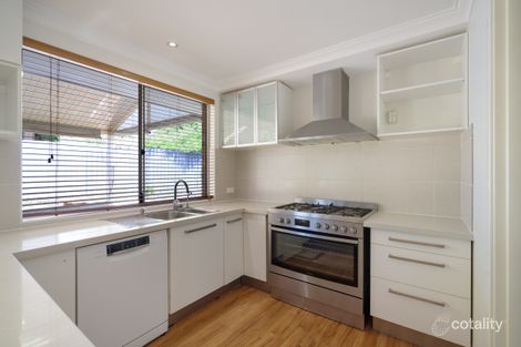 12 Sowden Dr, Samson, WA 6163