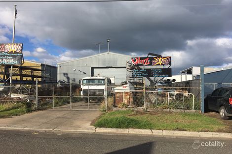 14 Seaside Pde, North Shore, VIC 3214