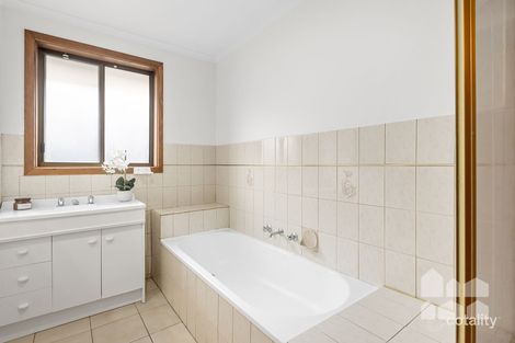 Property photo of 27 Plymouth Close Sunshine North VIC 3020