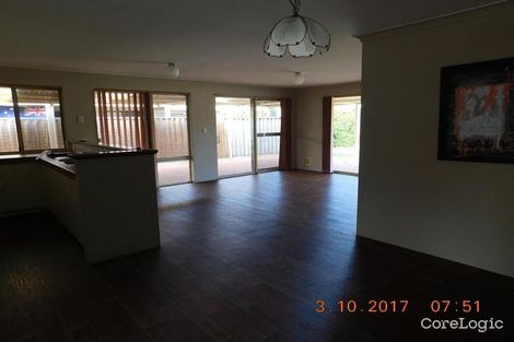 Property photo of 8 Round Hill Drive Port Kennedy WA 6172