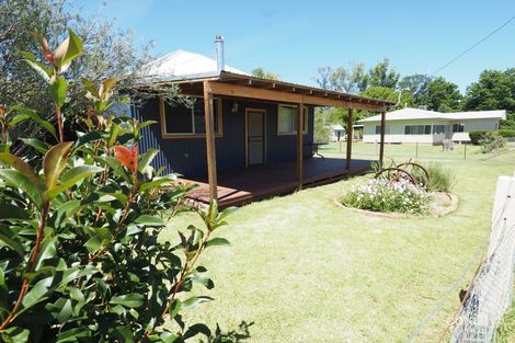 Property photo of 19 Cobbadah Street Upper Horton NSW 2347