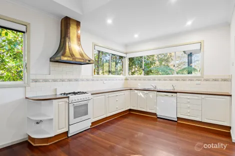 Property photo of 298 Mt Dandenong Tourist Road Sassafras VIC 3787