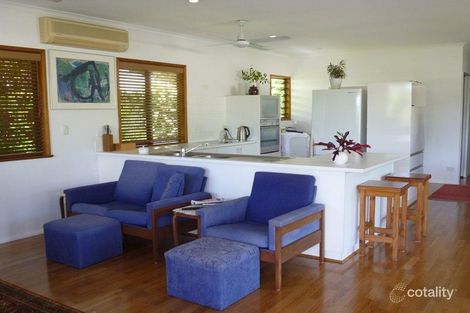 Property photo of 6 Neeve Close Whitfield QLD 4870
