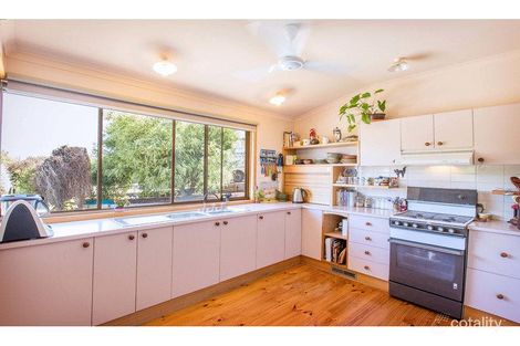 Property photo of 32 Mahogany Court Thurgoona NSW 2640