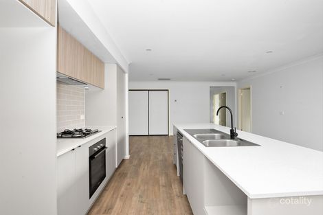 3 Redmill Tce, Cranbourne East, VIC 3977