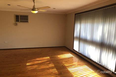 Property photo of 14 Walkers Lane St Clair NSW 2759