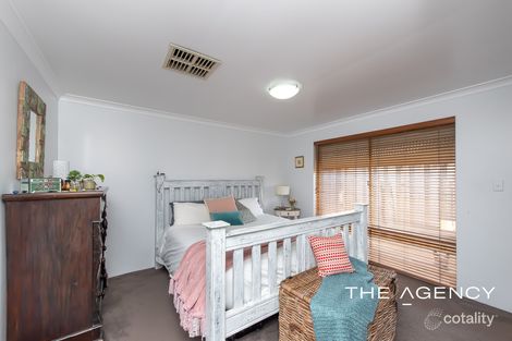 Property photo of 17 Cornfield Place Hillarys WA 6025