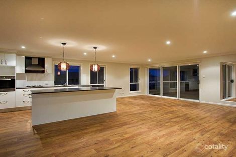 Property photo of 21 Lennox Circuit Pottsville NSW 2489