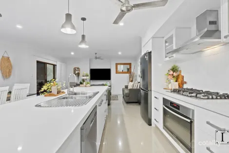 Property photo of 30-32 Nicholas Street Clifton Beach QLD 4879