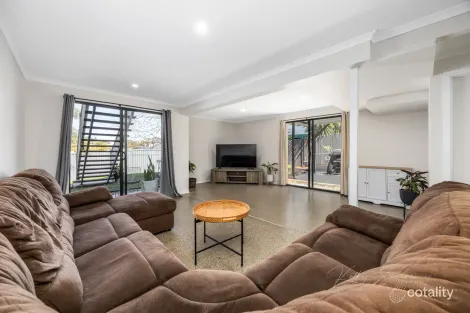 Property photo of 19 Highlands Drive Narangba QLD 4504