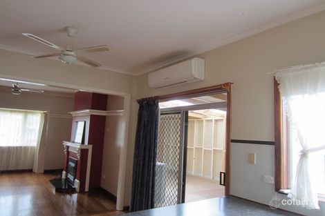 Property photo of 42 Dinwoodie Street Hamilton VIC 3300