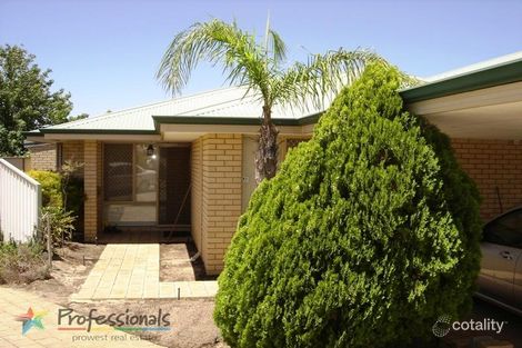 Property photo of 8A Cluelow Rise Leeming WA 6149