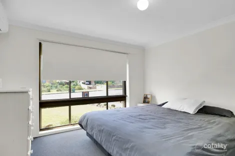 Property photo of 6 Casey Drive Hunterview NSW 2330