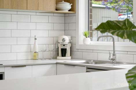 Property photo of 2/19 Genista Street Frankston South VIC 3199