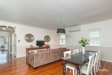 Property photo of 10 Tweed Street Ashgrove QLD 4060