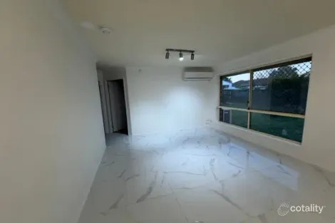 Property photo of 2 Bowerbird Close Doolandella QLD 4077