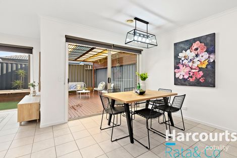 Property photo of 10 Florentino Street Wollert VIC 3750