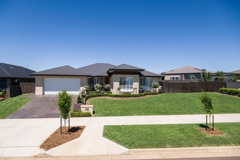 Property photo of 110 Verdelho Drive North Tamworth NSW 2340