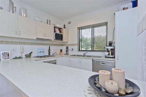 Property photo of 2/42 Kinsella Street Joondanna WA 6060