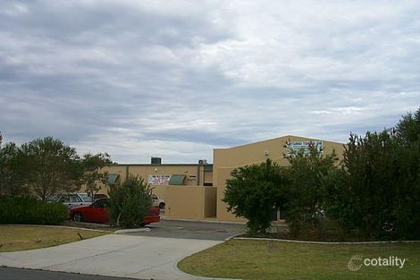 4/24 Triumph Ave, Wangara, WA 6065