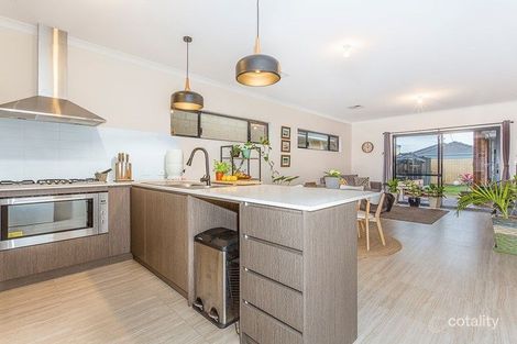 16 Warriedar Way, Golden Bay, WA 6174