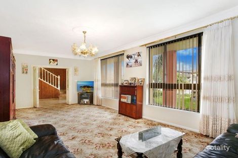 Property photo of 9 Erina Place Bossley Park NSW 2176
