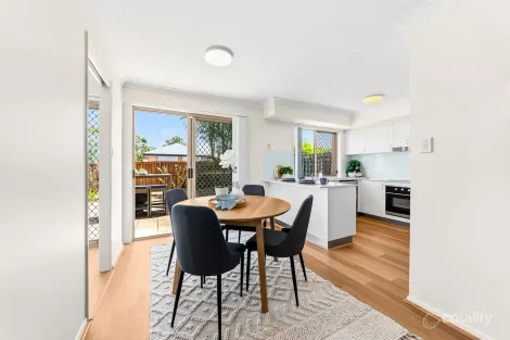 Property photo of 1/20 Young Place Runcorn QLD 4113