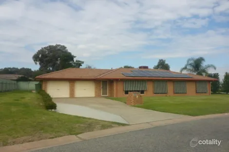 Property photo of 2 Cedar Court Thurgoona NSW 2640