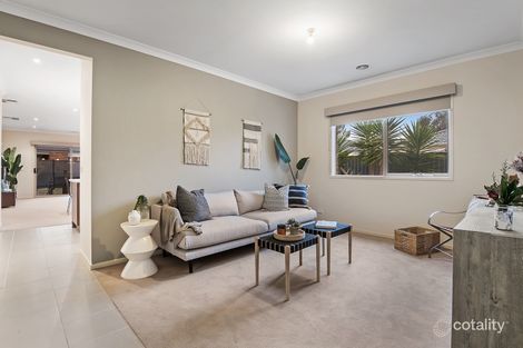 Property photo of 28 Grevillea Street Craigieburn VIC 3064