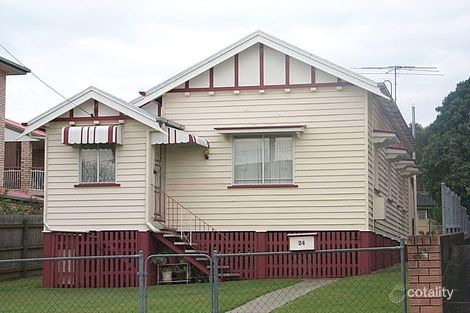 24 Swain St, Holland Park West, QLD 4121