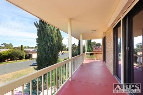 Property photo of 7 Pinewood Avenue Kardinya WA 6163