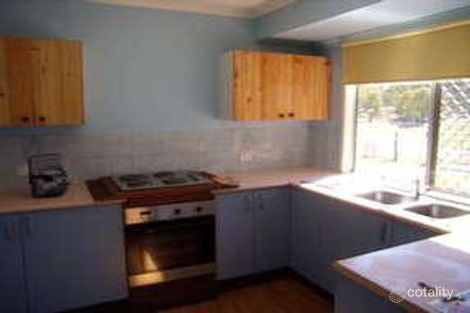 Property photo of 6 Wagtail Drive Regency Downs QLD 4341