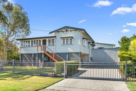 Property photo of 2 Larsen Street Urangan QLD 4655