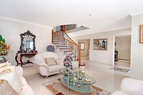 Property photo of 35 Lord Castlereagh Circuit Macquarie Links NSW 2565