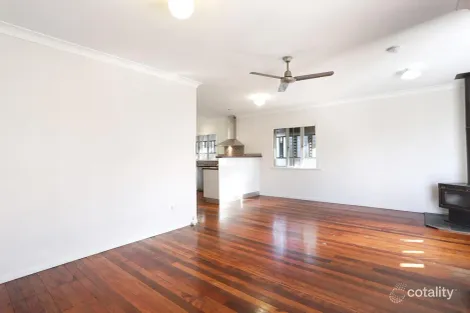 Property photo of 7 Redbank Road Redcliffe QLD 4020